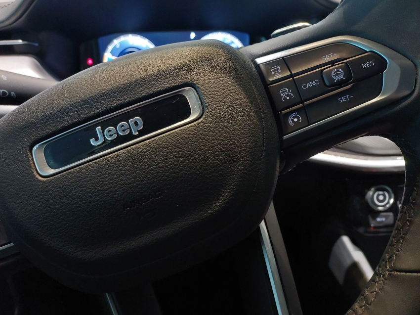 jeep compass 1.3 t270 turbo flex longitude at6 4p automatico 202516