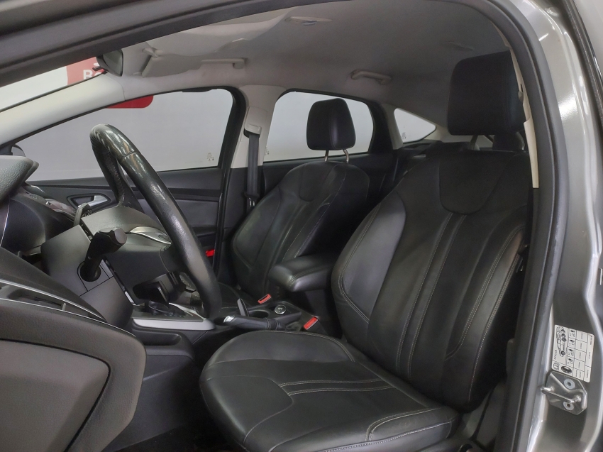 ford focus 2.0 titanium 16v flex 4p powershift automatico 20158