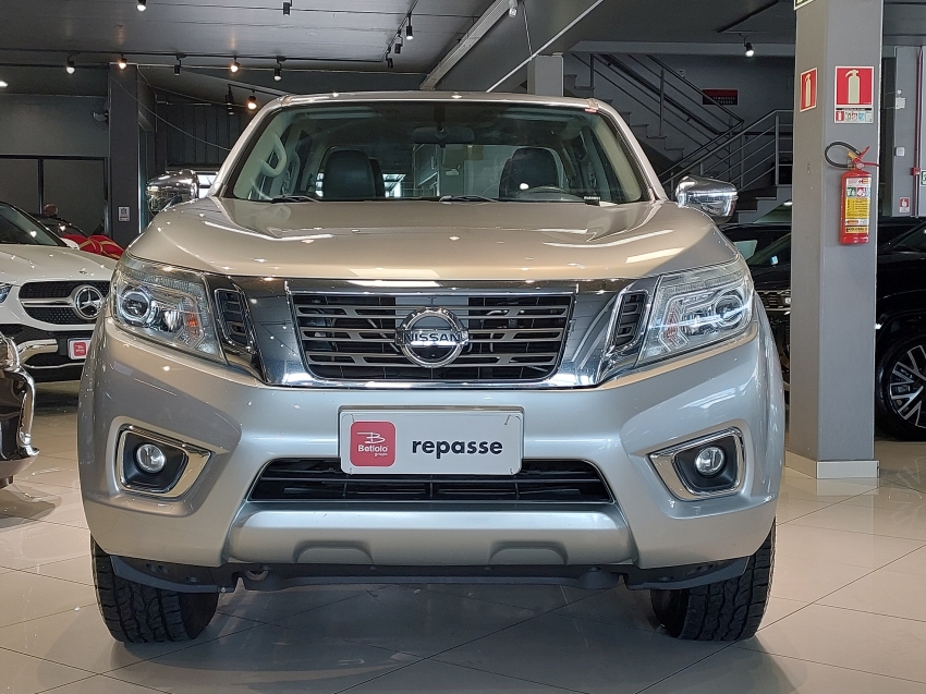 nissan frontier 2.3 16v turbo diesel xe cd 4x4 automatico 4p 20193