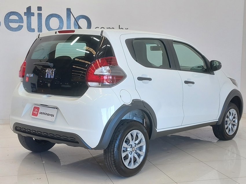 fiat mobi 1.0 evo flex like. manual 4p 20254