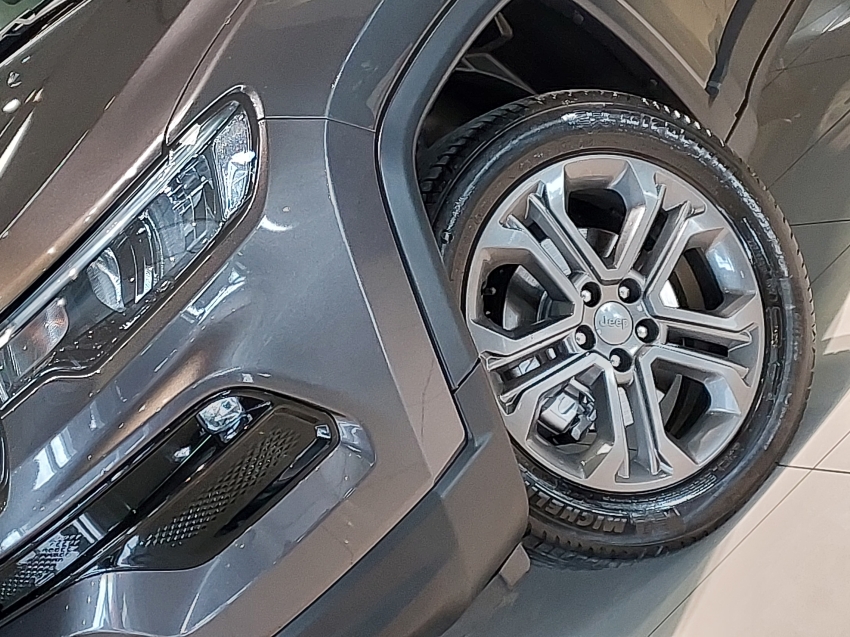 jeep compass 1.3 t270 turbo flex longitude at6 4p automatico 202223