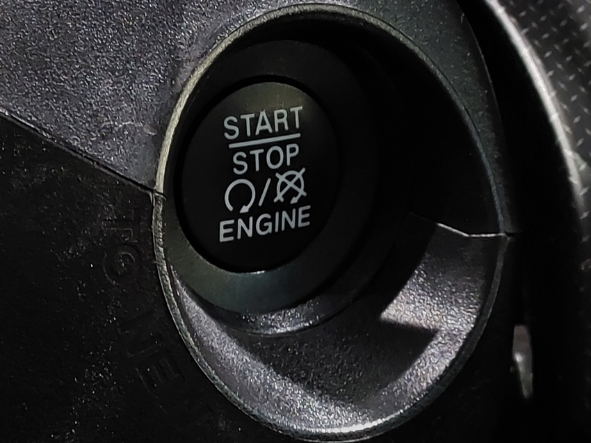 fiat toro 2.0 16v turbo diesel ultra 4wd at9 flex 4p automatico 202318