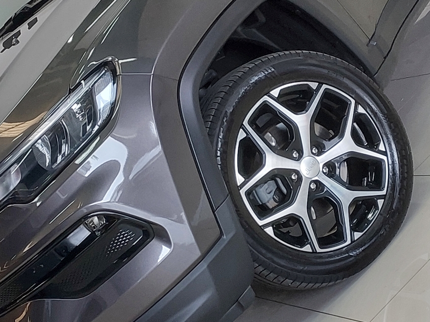 jeep compass 1.3 t270 turbo flex longitude at6 4p automatico 202523