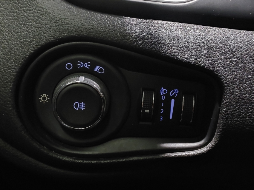 jeep renegade 1.8 16v flex sport 4p automatico 201918