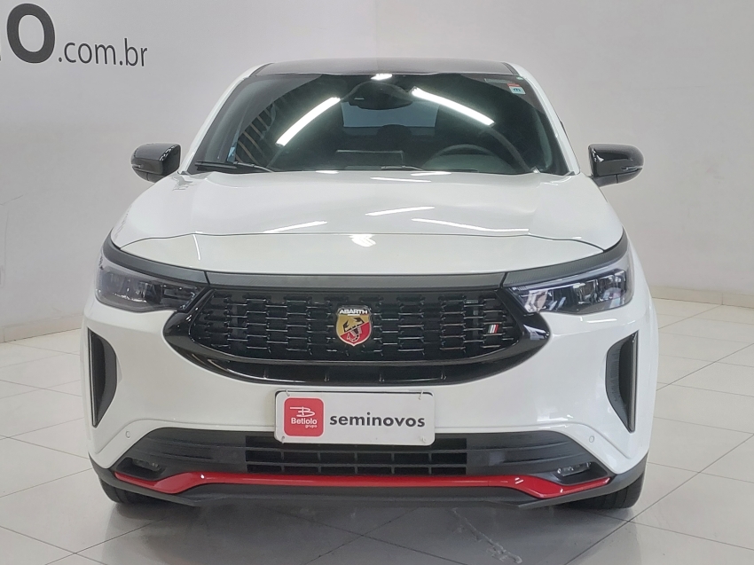 fiat fastback 1.3 turbo 270 flex abarth at6 4p automatico 20252