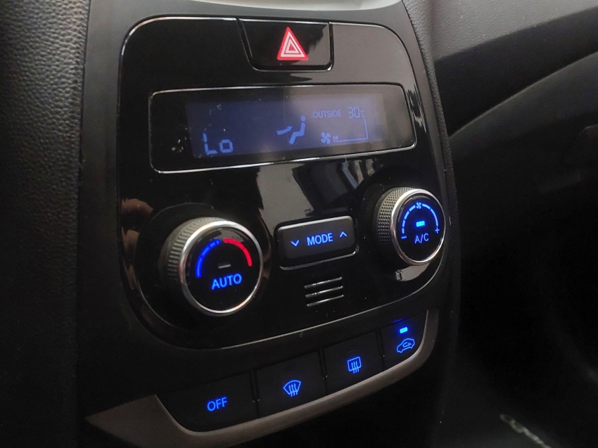 hyundai hb20 1.6 premium 16v flex 4p automatico 201711