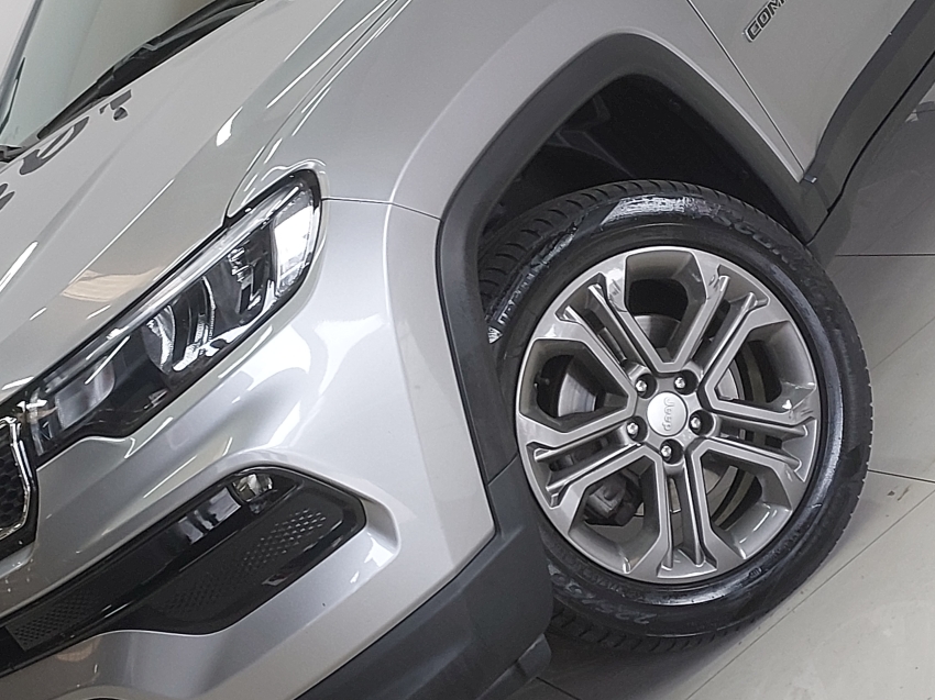 jeep compass 1.3 t270 turbo flex longitude at6 4p automatico 202423