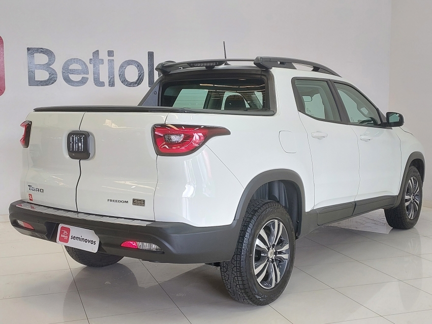 fiat toro 2.0 16v turbo diesel freedom 4wd at9 4p automatico 20234