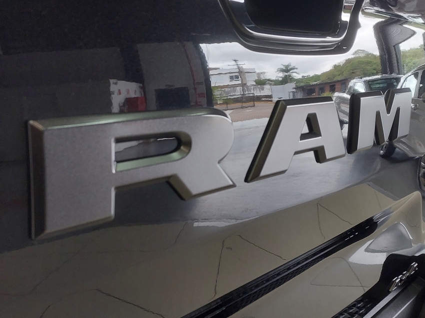 ram rampage 2.0 hurricane 4 turbo gasolina r/t 4x4 automatico 4p 202524