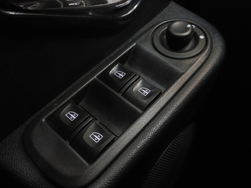 renault duster oroch 1.6 16v sce flex dynamique manual 4p 201918