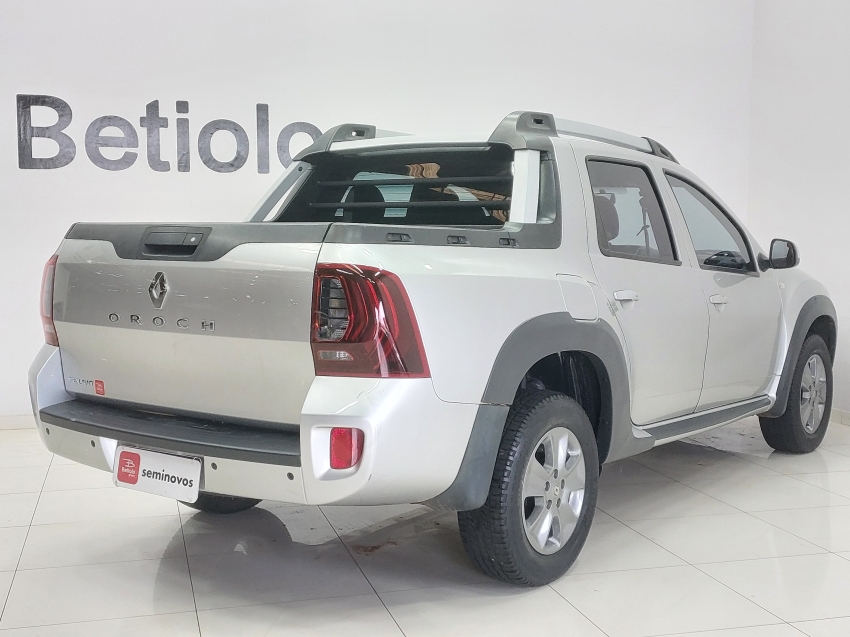 renault duster oroch 1.6 16v sce flex dynamique manual 4p 20194