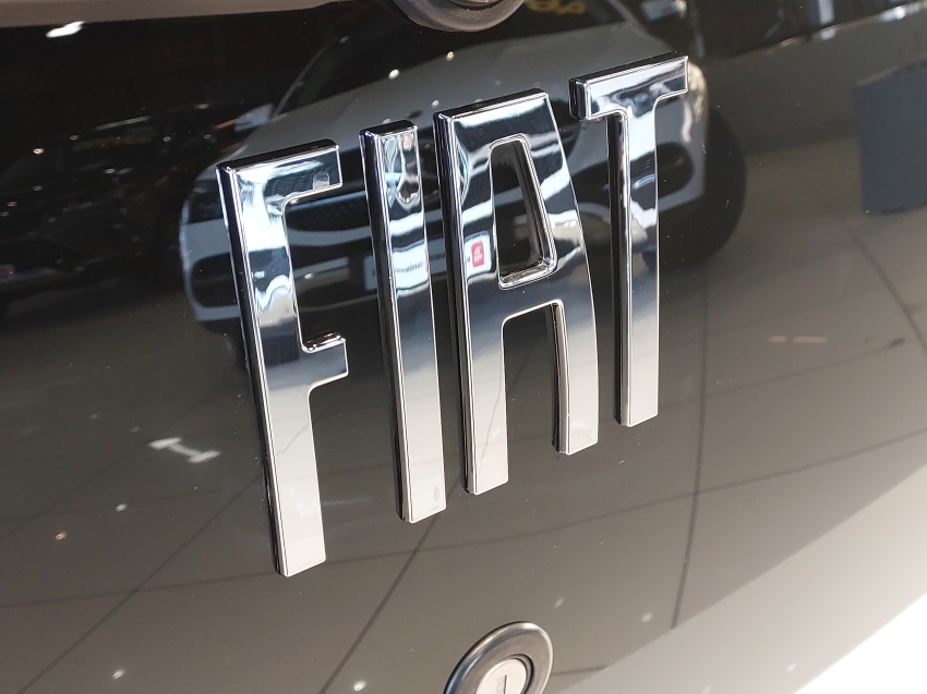 fiat mobi 1.0 evo flex like. manual 4p 202415