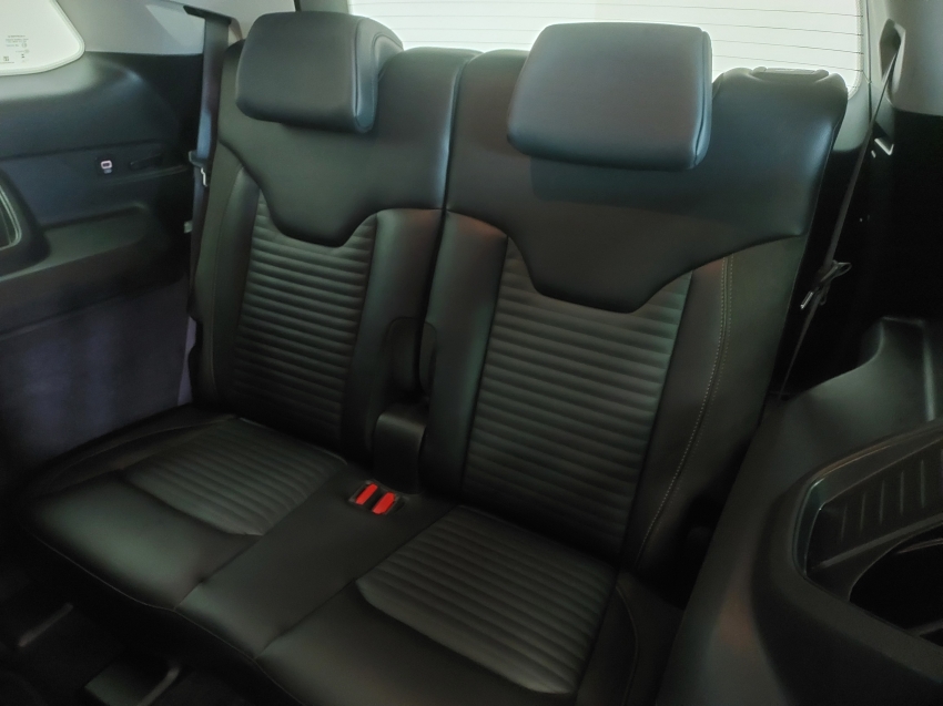 jeep commander 2.0 td380 turbo diesel limited at9 4p automatico 20229