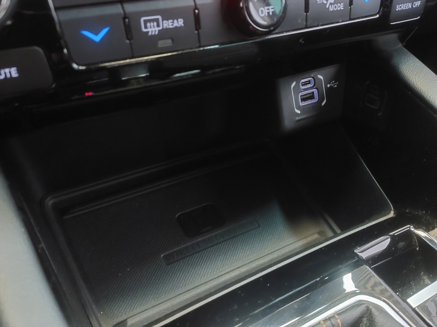 jeep commander 2.0 td380 turbo diesel limited at9 4p automatico 202217