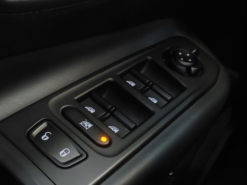 jeep renegade 1.3 t270 turbo flex s 4x4 at9 4p automatico 202223