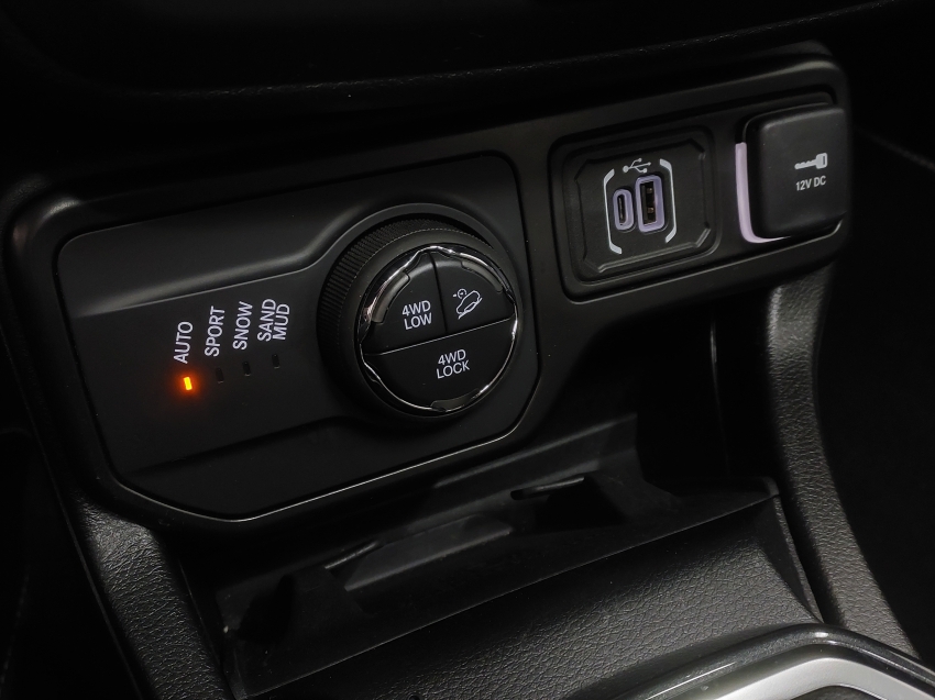 jeep renegade 1.3 t270 turbo flex s 4x4 at9 4p automatico 202218