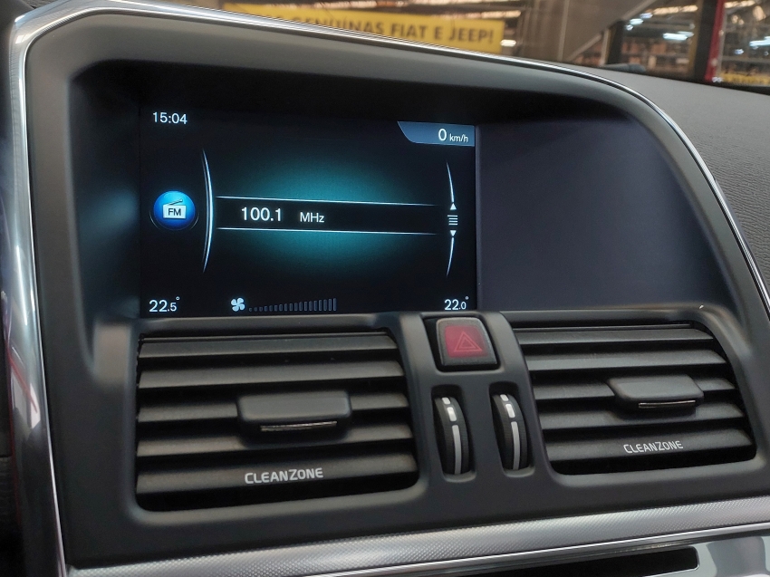 volvo xc60 2.0 t5 momentum gasolina 4p automatico 201713