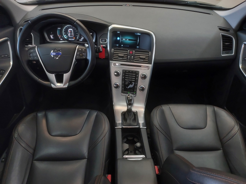 volvo xc60 2.0 t5 momentum gasolina 4p automatico 20177