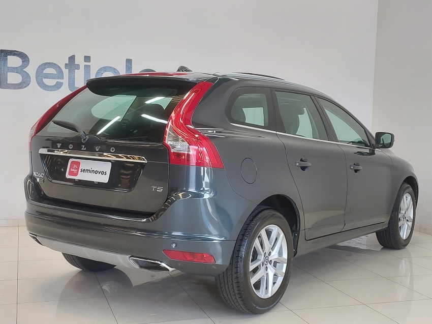 volvo xc60 2.0 t5 momentum gasolina 4p automatico 20174