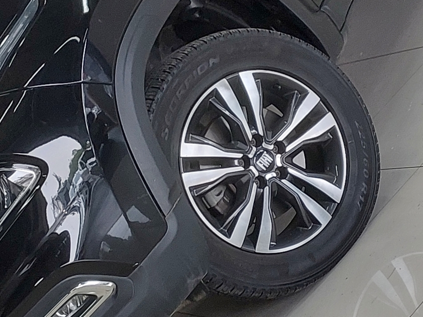 fiat toro 1.3 turbo 270 flex freedom at6 4p automatico 202419