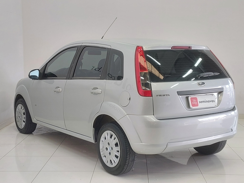 ford fiesta 1.0 rocam se 8v flex 4p manual 20143