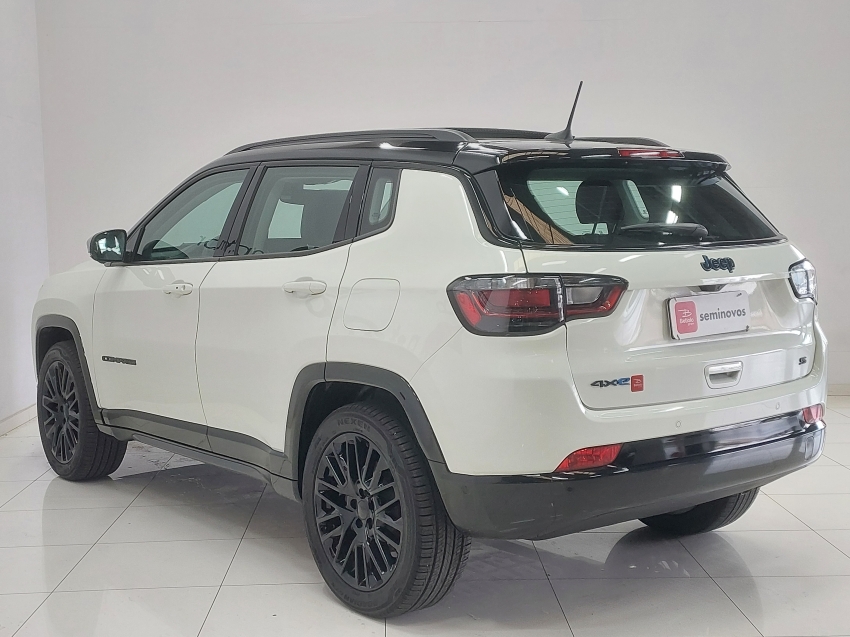 jeep compass 1.3 t270 turbo hibrido s 4xe at6 4p automatico 20233