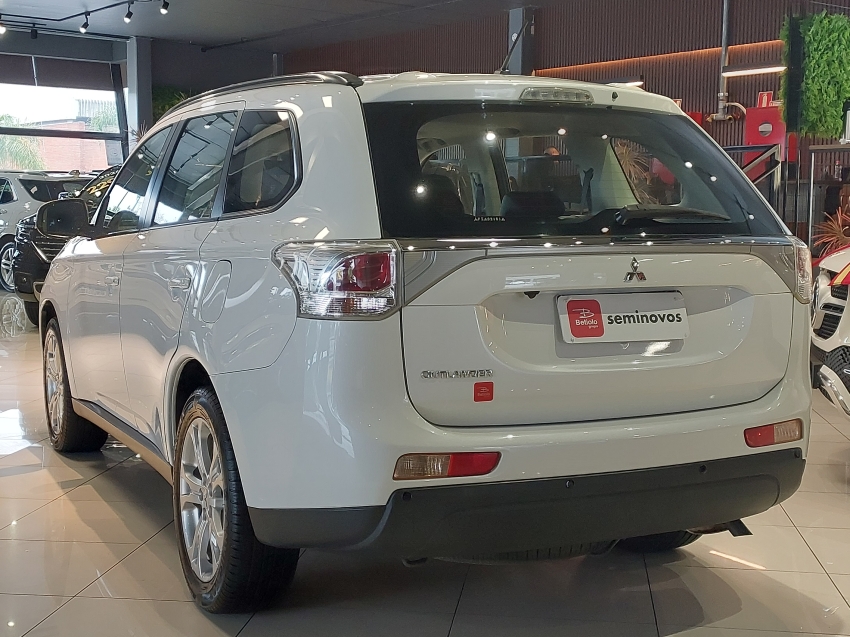 mitsubishi outlander 2.0 16v gasolina 4p automatico 20153