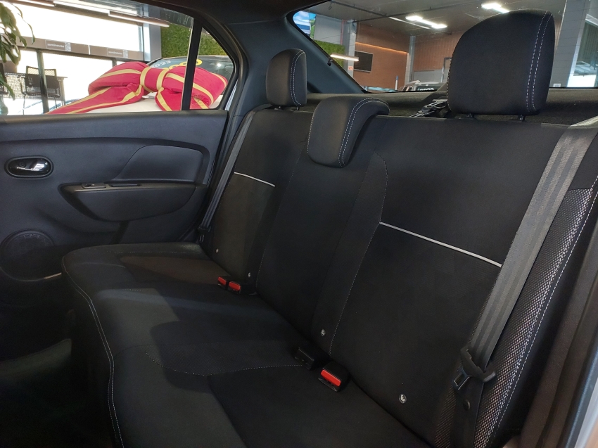 renault logan 1.6 16v sce flex zen x-tronic 4p automatico 20229