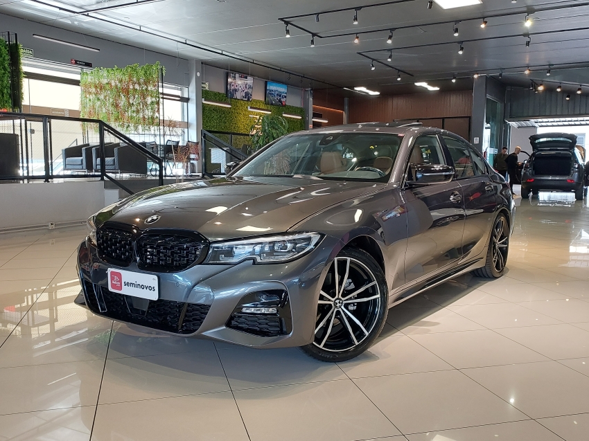 bmw 320i 2.0 16v turbo gasolina m sport automatico 4p 202124