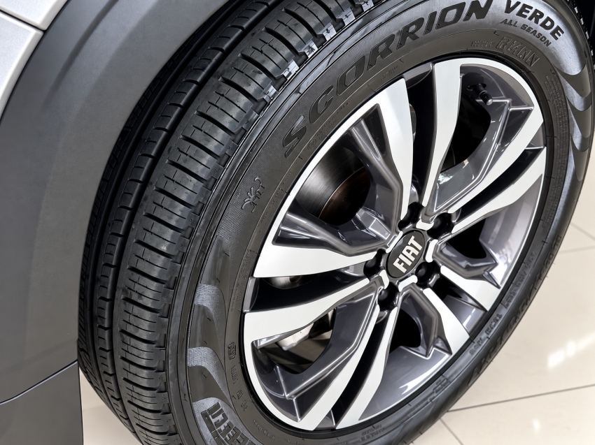 fiat toro 1.3 turbo 270 flex freedom at6 4p automatico 202415