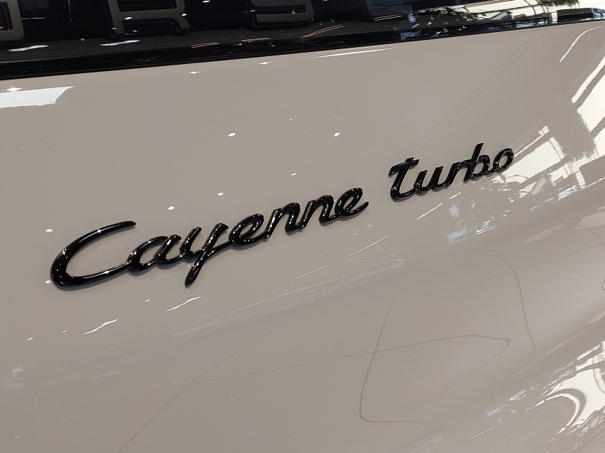 porsche cayenne 4.0 v8 gasolina turbo coupe awd tiptronic s 4p automatico 202126