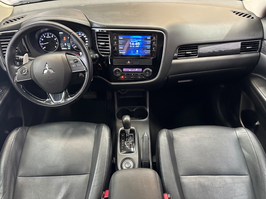 mitsubishi outlander 3.0 gt 4x4 v6 24v gasolina 4p automatico 20166