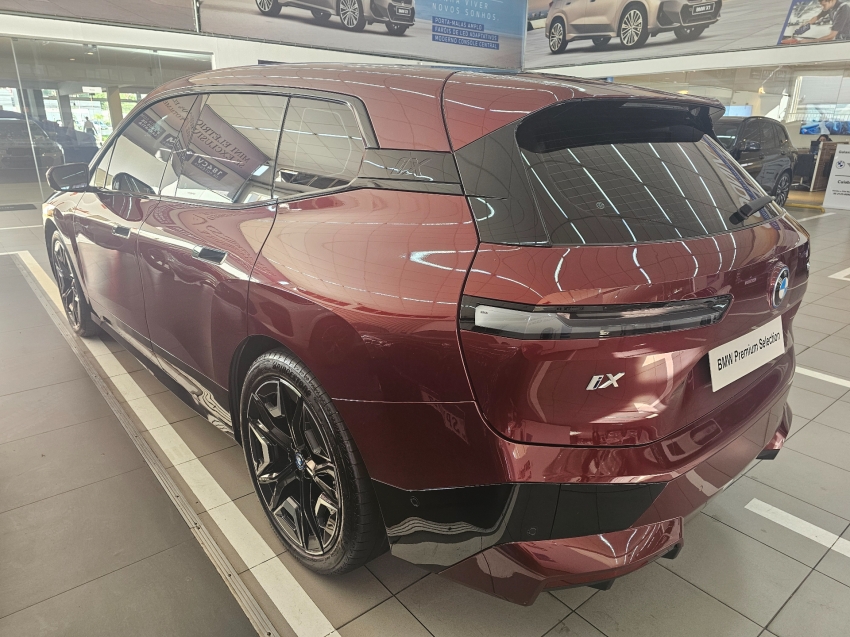 bmw ix eletrico xdrive50 sport 2.0 4p automatico 20237