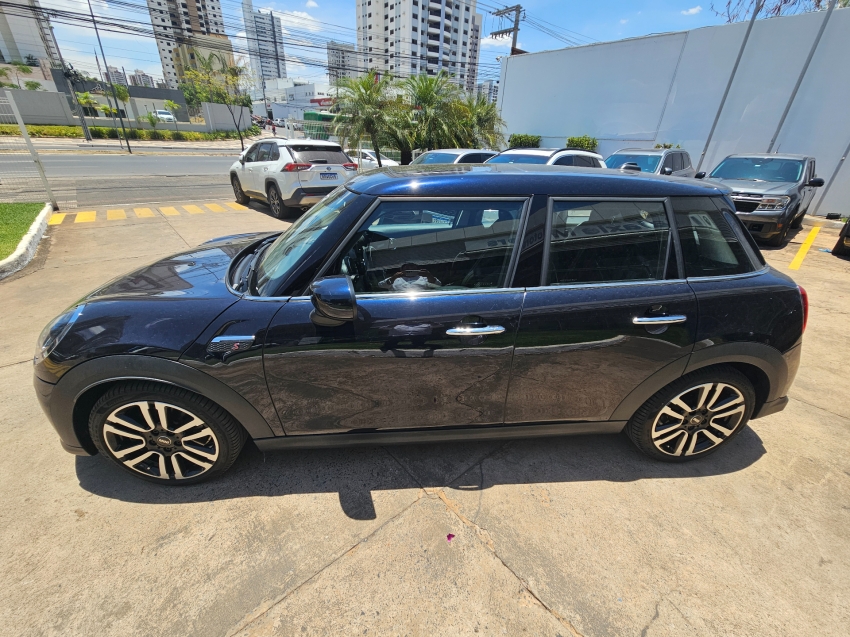 mini cooper 2.0 16v twinpower gasolina s exclusive 4p steptronic automatico 20224