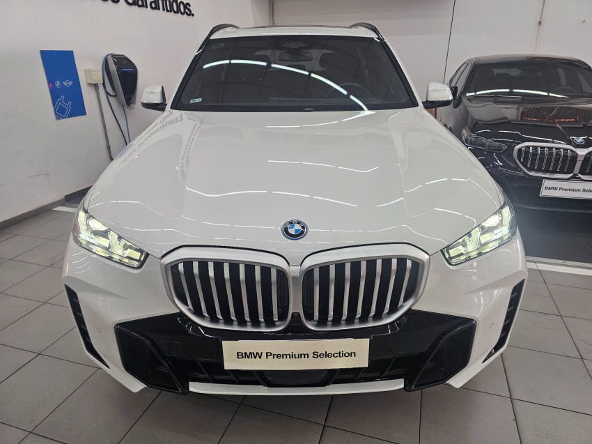 bmw x5 3.0 i6 turbo hibrido xdrive50e m sport automatico 4p 2024