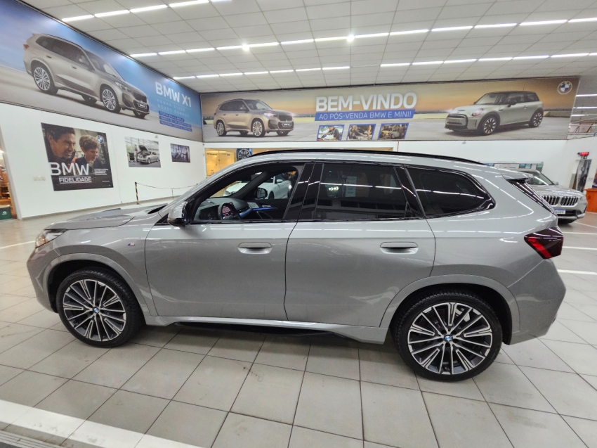 bmw x1 2.0 16v turbo gasolina sdrive20i m sport steptronic 4p automatico 20243