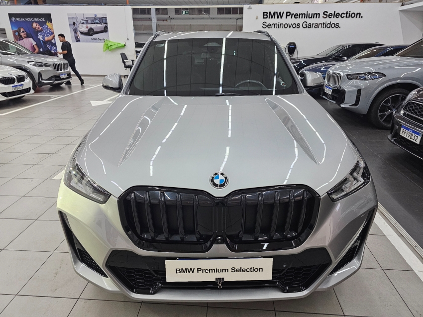 bmw x1 2.0 16v turbo gasolina sdrive20i m sport steptronic 4p automatico 2024