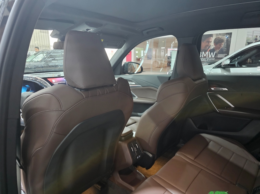 bmw x1 2.0 16v turbo gasolina sdrive20i m sport steptronic 4p automatico 202513