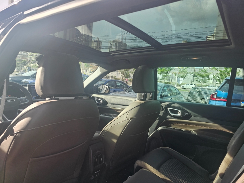 jeep commander 1.3 t270 turbo flex overland at6 5p automatico 202513