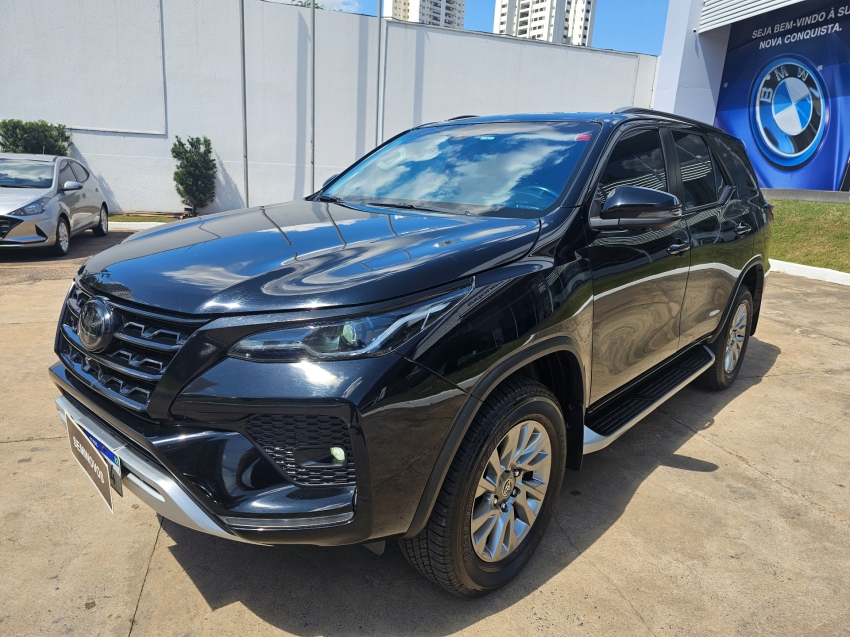 toyota hilux sw4 2.8 d-4d turbo diesel srx 7l 4x4 automatico 5p 20222