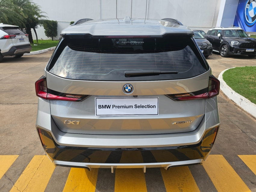 bmw ix1 eletrico xdrive30 m sport 2.0 4p automatico 20255