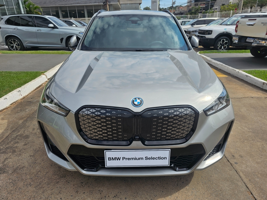 bmw ix1 eletrico xdrive30 m sport 2.0 4p automatico 20251