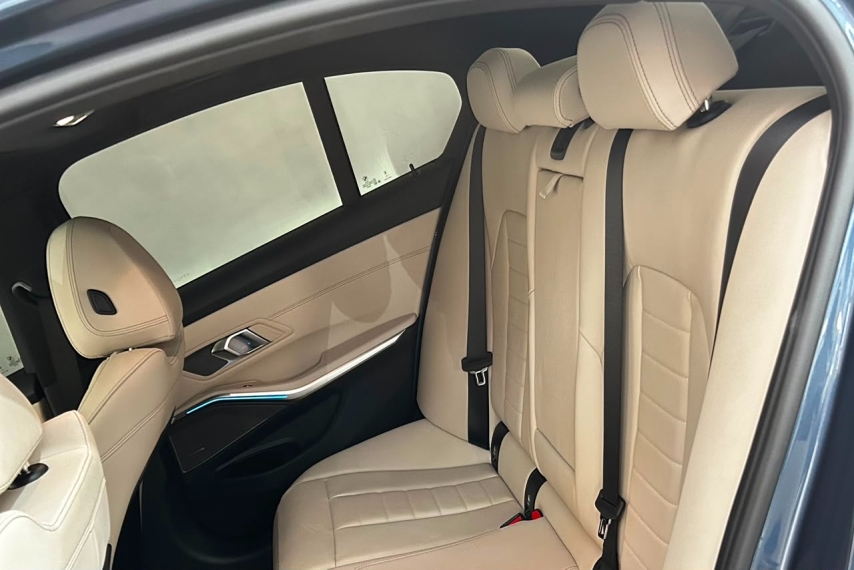 bmw 320i m sport activeflex13