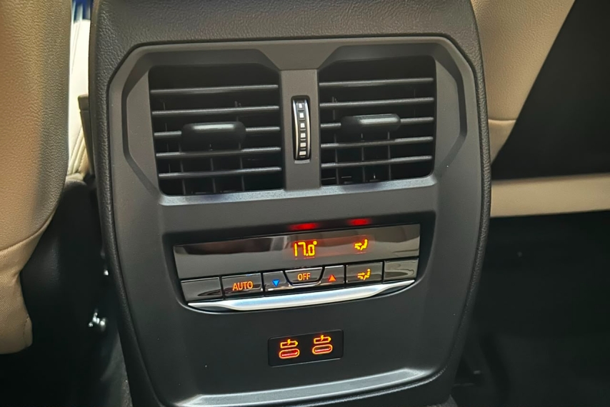 bmw 320i m sport activeflex14