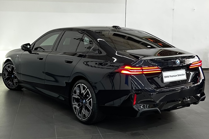 bmw 530e 2.0 twinpower phev m sport automatico hibrido 4p 20255