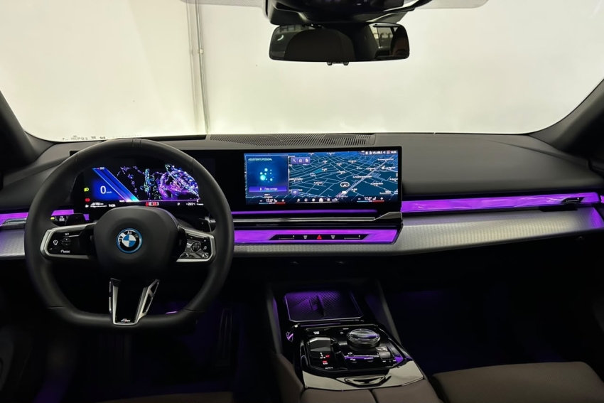 bmw 530e 2.0 twinpower phev m sport automatico hibrido 4p 202510