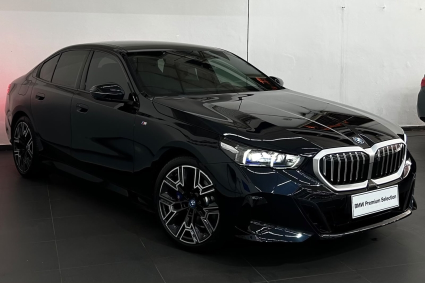 bmw 530e 2.0 twinpower phev m sport automatico hibrido 4p 20252