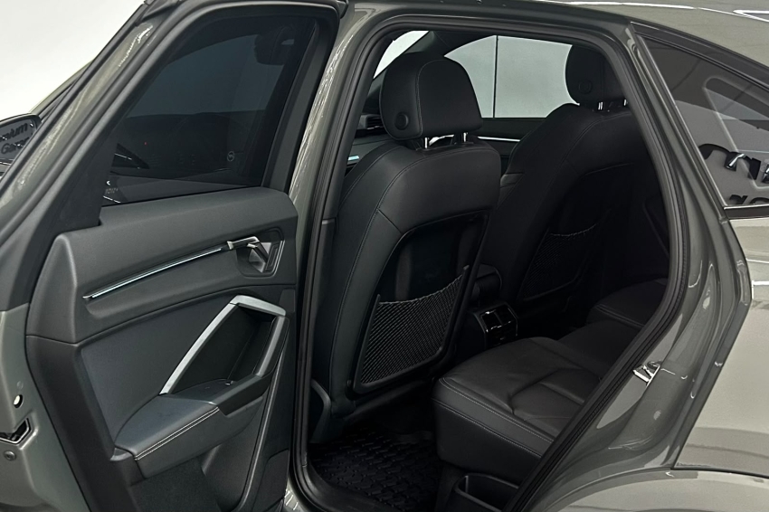 audi q3 2.0 40 tfsi gasolina performance black plus quattro tiptronic 5p automatico 202512