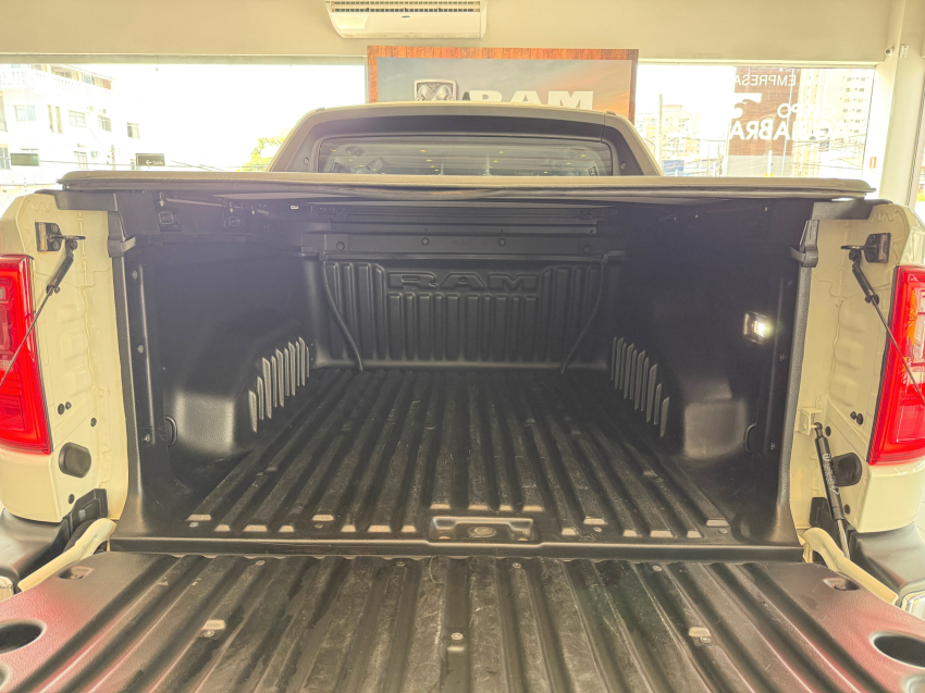 ram rampage 2.0 turbo diesel laramie 4x4 automatico.