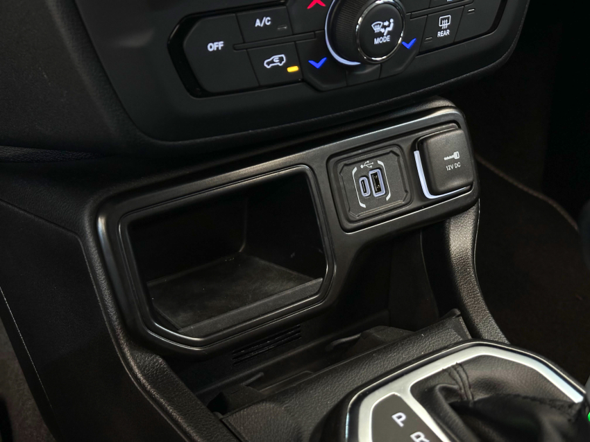 jeep renegade 1.3 t270 turbo flex longitude at6